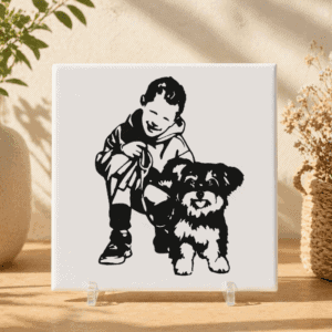 Handgemaakt gepersonaliseerd silhouet tegeltje van kind en hond, 15x15cm.