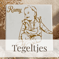 Gepersonaliseerd naambord met tekening van een kind.